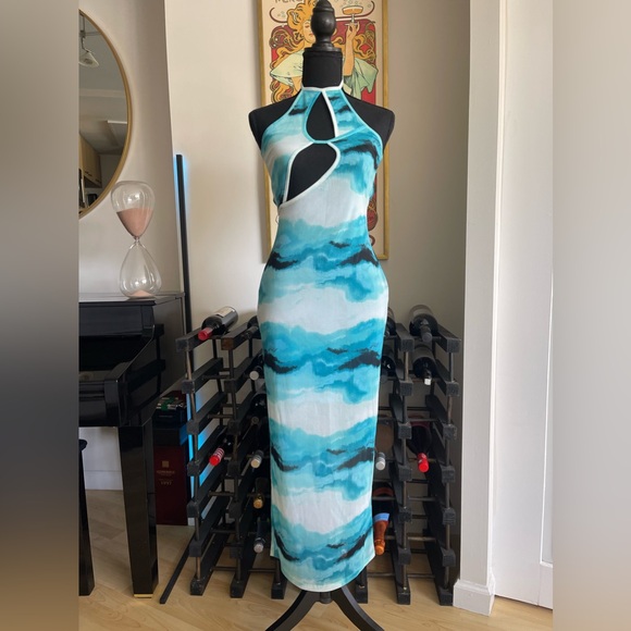 Forever 21 Aqua blue and white print halter tie dress Small - Picture 3 of 7